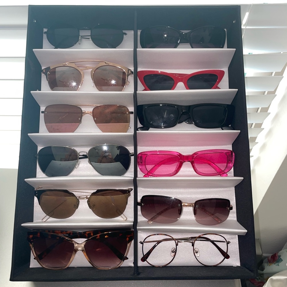 $6 sunnies!